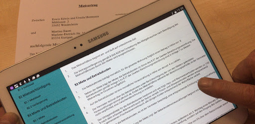image of a tablet currently being used, Bild eines Tablet das gerade verwendet wird